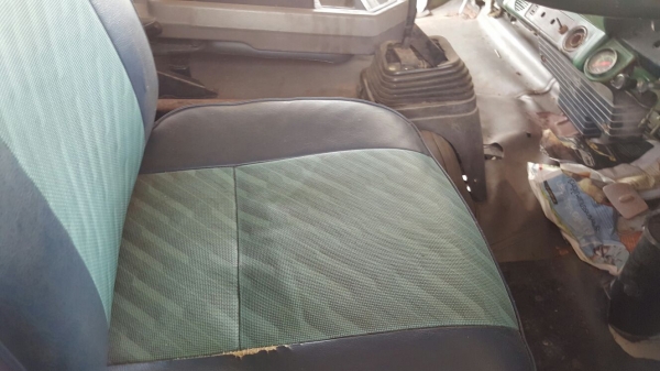 รถอีซูซุ 6 ล้อ หลังถนน FDR / 165 แรงม้า. ปี 39.   สนในติดต่อ   081 - 6079515