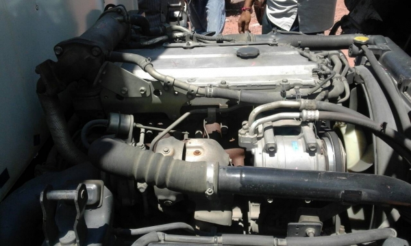 NQR 175.แรงม้า ปี54 รถสภาพเดิมทั้งคัน ยาว 5.50เมตร ขาย 850,000 ฿. หรือท่านใดมีไฟแนนซ์มาอุ้มเองก็ได้นะครับ ซื้อสดลดอีกหน่อย. สนใจโทร 0845672050