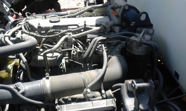 NQR 175.แรงม้า ปี54 รถสภาพเดิมทั้งคัน ยาว 5.50เมตร ขาย 850,000 ฿. หรือท่านใดมีไฟแนนซ์มาอุ้มเองก็ได้นะครับ ซื้อสดลดอีกหน่อย. สนใจโทร 0845672050