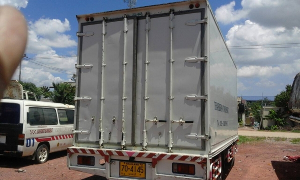 NQR 175.แรงม้า ปี54 รถสภาพเดิมทั้งคัน ยาว 5.50เมตร ขาย 850,000 ฿. หรือท่านใดมีไฟแนนซ์มาอุ้มเองก็ได้นะครับ ซื้อสดลดอีกหน่อย. สนใจโทร 0845672050