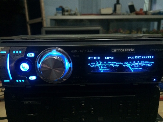 Pioneer DEH-P710 MP3-RW CD-RW 2ปรีเอ้า สไลด์ไฟฟ้า กราฟฟิกหน้า EQ13แบน ครอสโอเวอร์ในตัว คุมกล่องCD มือ2 ญี่ปุ่น