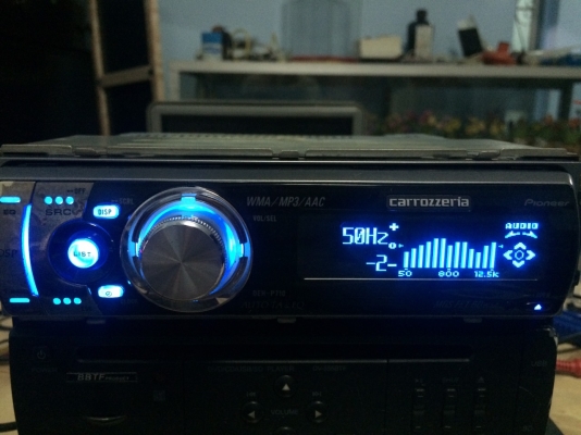 Pioneer DEH-P710 MP3-RW CD-RW 2ปรีเอ้า สไลด์ไฟฟ้า กราฟฟิกหน้า EQ13แบน ครอสโอเวอร์ในตัว คุมกล่องCD มือ2 ญี่ปุ่น