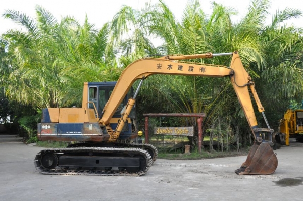 ลดกระหน่ำ!!ขายแบคโฮ KOMATSU PC80-3 เดิมจากญี่ปุ่น ทำงานสมบูรณ์ทุกระบบ รับรองไม่ผิดหวัง 480,000 เท่านั้น!!