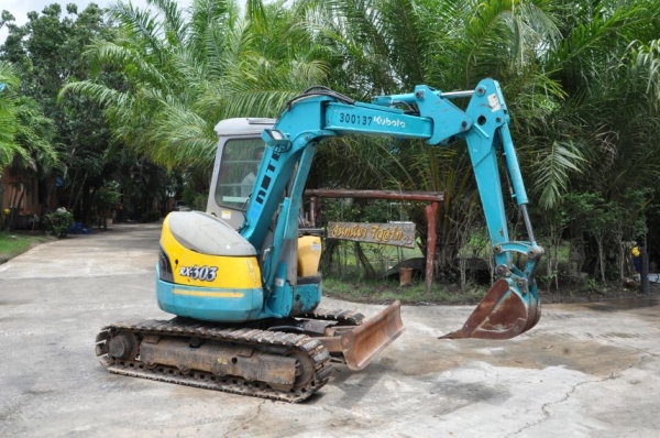 ขายแบคโฮ KUBOTA RX303 ปั้มนิ้ว คออ่อน แทรคเหล็กหุ้มยาง ครบๆ สวยเดิมจากญี่ปุ่น ทำงานสมบูรณ์ทุกระบบ รับรองไม่ผิดหวัง 320,000 เท่านั้น!!