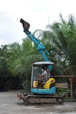 ขายแบคโฮ KUBOTA RX303 ปั้มนิ้ว คออ่อน แทรคเหล็กหุ้มยาง ครบๆ สวยเดิมจากญี่ปุ่น ทำงานสมบูรณ์ทุกระบบ รับรองไม่ผิดหวัง 320,000 เท่านั้น!!