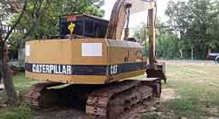 ขายรถแบคโฮ CAT  E120 Bเอกสารอินวอยท์รถสวยพร้อมใช้ราคา 600,000 090-772-3710 090-772-3708