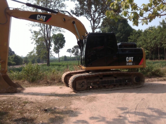 ขายครับ รถแบคโฮ CAT 318D 1084 ชั่วโมง. พร้อมใช้ครับ