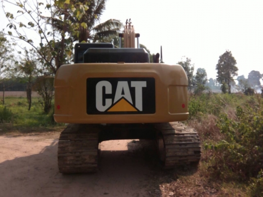 ขายครับ รถแบคโฮ CAT 318D 1084 ชั่วโมง. พร้อมใช้ครับ