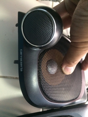 ลำโพงแยกชิ้น 2 ทาง Pioneer TS-DRC2LF 4นิ้ว 100W โครงหล่อ เคฟล่า Made in Japan พร้อมลำโพงเสียงแหลม และหน้ากาก สภาพสวย มือ2 ญี่ปุ่น
