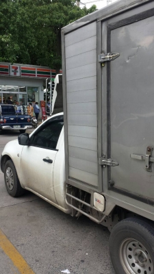 ขายรถห้องเย็น