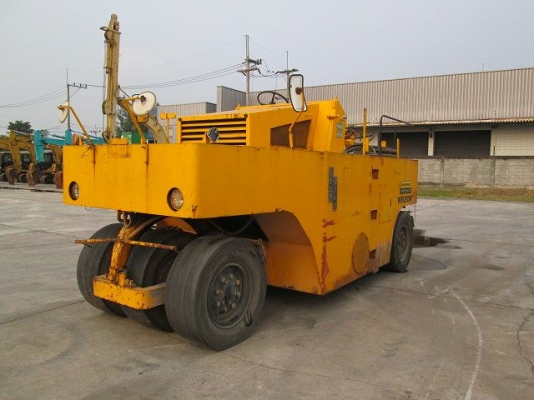 ขายรถบดล้อยาง 20 ตัน DYNAPAC รุ่น R20A มือสองนำเข้า จากญี่ปุ่น