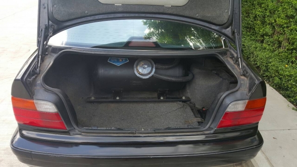 ขายbmw 318i e36 ปี98 เดิมๆเครื่องดีช่วงลางดีไม่มีชน