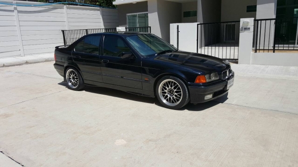 ขายbmw 318i e36 ปี98 เดิมๆเครื่องดีช่วงลางดีไม่มีชน