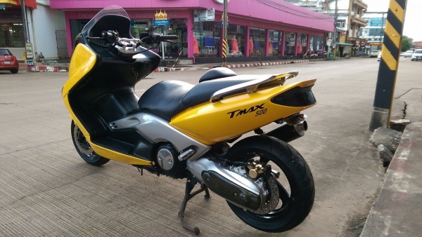 ขายคับ YAMAHA TMAX500 ปี2003 สีสวย ท่อแต่งทั้งเส้น แฮนด์บาร์ ยางหน้าหลังเยอะ แบตใหม่ อินวอยส์ สรรพสามิตร ราคา 75000 บาท ส่งได้ทั่วไทยคับ สนใจติดต่อ 081-0578282 FACEBOOK ชาญณรงค์ ป๊อป ชัยอมฤต ไอดีไลน์ POPBIGBIKESAKON คับ สนใจรถสวย ถูก ดี ต้อง POP BIGBIKE S