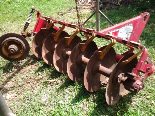 ขายตามสภาพผาล6ใบฮุยใบ20ติดมากับคูโบต้า34แรง ขายตามสภาพผาล6ใบฮุยใบ20ติดมากับคูโบต้า34แรง