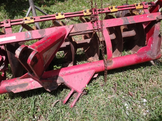 ขายตามสภาพผาล6ใบฮุยใบ20ติดมากับคูโบต้า34แรง ขายตามสภาพผาล6ใบฮุยใบ20ติดมากับคูโบต้า34แรง