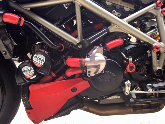 DUCATI SF1100S รถออก0ทะเบียนแท้โอนขนส่ง รถเจ้าของคนเดียวออกป้ายแดงกุญแจ2ดอก คีย์การด์ครบ วิ่ง30000โลแท้เช็คเซอร์วิสเรียบร้อย DUCATI SF1100S รถออก0ทะเบียนแท้โอนขนส่ง รถเจ้าของคนเดียวออกป้ายแดงกุญแจ2ดอก คีย์การด์ครบ วิ่ง30000โลแท้เช็คเซอร์วิสเรียบร้อย