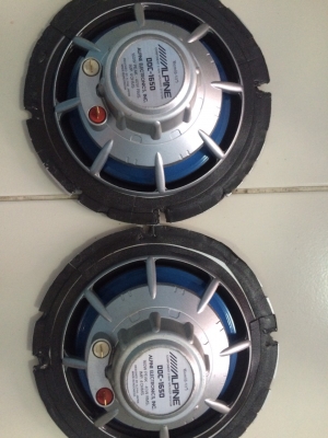 ลำโพงAlpine DDC-165D 6.5นิ้ว 160W โครงหล่อ กรวยโพลี  แม่เหล็กเหลว เสียงกลางชัด นุ่มๆ สภาพสวย มือ2 ญี่ปุ่น