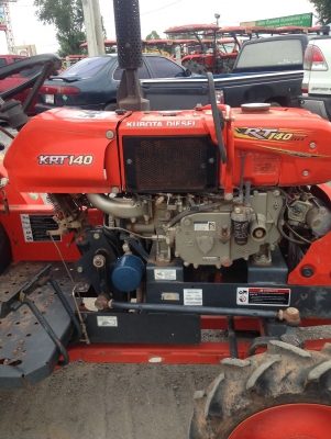 ขายรถไถนั่งขับ KRT140 พร้อมผาน 3 สภาพเดิมๆ พร้อมใช้งานเลย