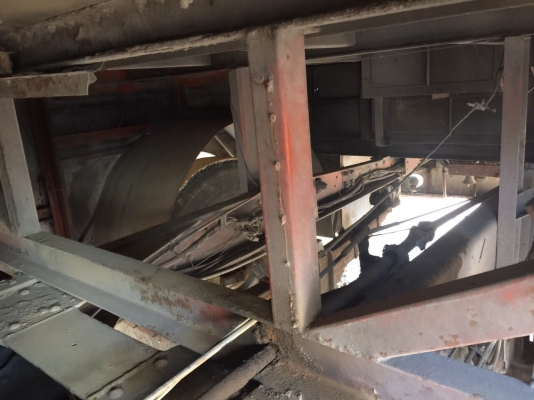 6ล้อบัสขนส่งพนักงาน..รถสวยดี สภาพดี ภายในสวย..ประมาณ45ที่นั่ง.