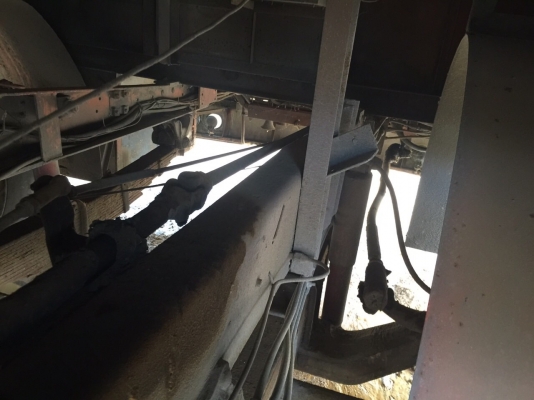 6ล้อบัสขนส่งพนักงาน..รถสวยดี สภาพดี ภายในสวย..ประมาณ45ที่นั่ง.