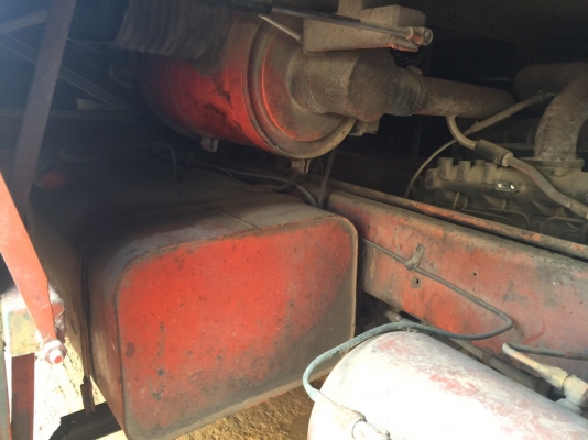 6ล้อบัสขนส่งพนักงาน..รถสวยดี สภาพดี ภายในสวย..ประมาณ45ที่นั่ง.