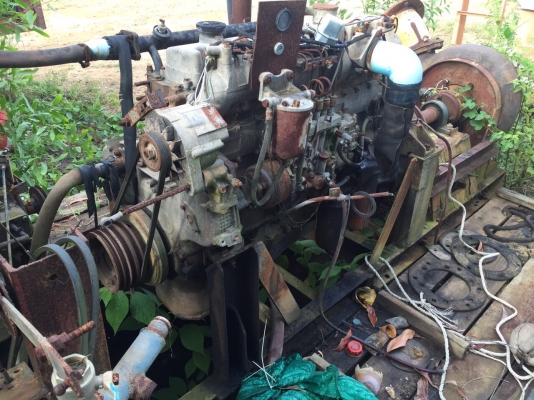 เครื่องดูดทราย โป๊ะแพ อุปกรณ์แยกทราย สายพานลำเลียงและอุปกรณ์อื่นๆ..ตู้ออฟฟิต