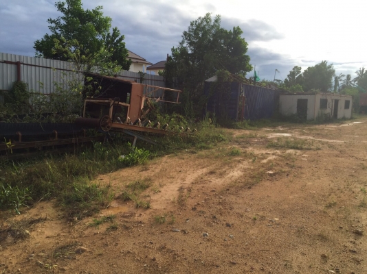 เครื่องดูดทราย โป๊ะแพ อุปกรณ์แยกทราย สายพานลำเลียงและอุปกรณ์อื่นๆ..ตู้ออฟฟิต