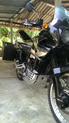 HONDA XRV 750CC แอฟริกาทวินสเปคแอฟริกาใต้ ปี2000ทะเบียนพร้อมโอนรหัส RD07โคตรแจ่มครับเดิมๆ