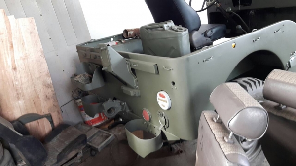 ขายด่วน รถจิ๊ป 4j3b