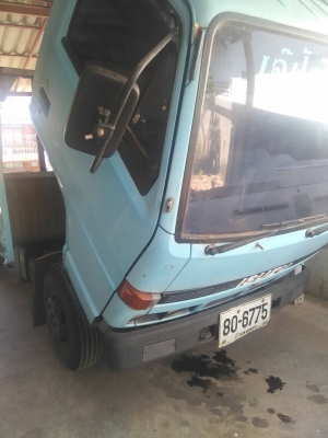 หกล้อ อีซูซุ NKR110 ปี35เกียร์สั้น แอร์หนาว สภาพดีสวยพร้อมใช้ ทะเบียนพร้อมโอน ราคา 225,000บ ถูกๆ