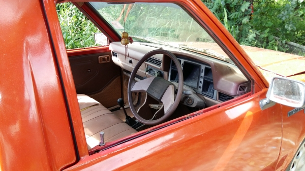 ขายด่วนครับ NISSAN SD23 เครื่อง 1600 เบนซิล รถเดิมๆ ครับ ราคา เบาๆ