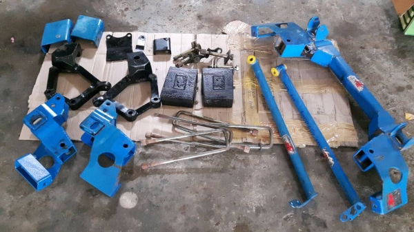 ขายชุดยก 5 นิ้ว  ใส่กับ d4d ไทเกอ  SR5  unicon