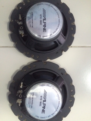 ลำโพง Alpine STE-160C 2ทาง 6.5นิ้ว 150W กรวยโพลี เสียงกลางแหลมชัด เบสนุ่น มือ2 ญี่ปุ่น