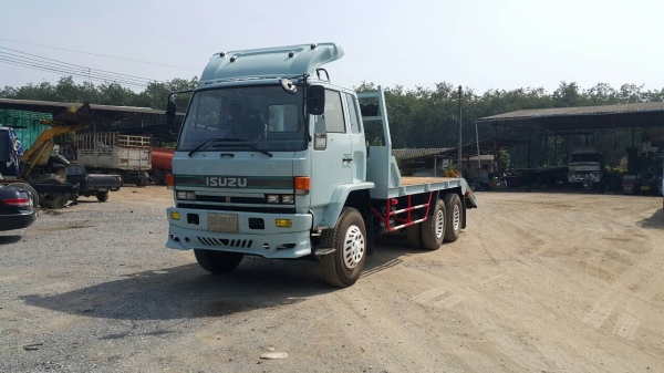 10ล้อท้ายลาด2เพลา นางฟ้าแท้ๆ240แรง..รถเก็บงานใหม่ ท้ายลาดใหม่ รถไม่เคยชน เครื่องไม่เคยแกะ