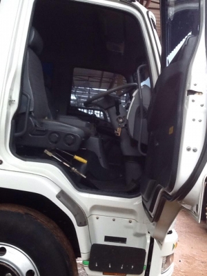 ขาย MITSUBISHI FUSO 240 แรงม้า รถปี 57 รถวิ่ง 80000 กว่าโล