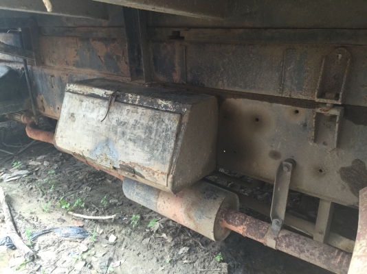 10ล้อดั้ม240แรง..ISUZU FXZ23NFY-3902513..รถดีแต่สีไม่สวย รถห้างแท้ เครื่องเดิมเกียร์ฟุลเลอร์ เล่มพร้อม