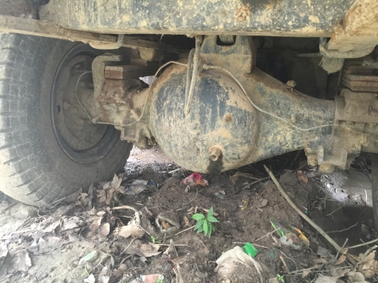 10ล้อดั้ม240แรง..ISUZU FXZ23NFY-3902513..รถดีแต่สีไม่สวย รถห้างแท้ เครื่องเดิมเกียร์ฟุลเลอร์ เล่มพร้อม