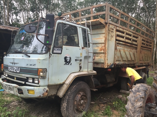 10ล้อดั้ม240แรง..ISUZU FXZ23NFY-3902513..รถดีแต่สีไม่สวย รถห้างแท้ เครื่องเดิมเกียร์ฟุลเลอร์ เล่มพร้อม