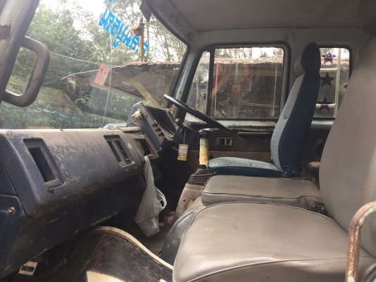 10ล้อดั้ม240แรง..ISUZU FXZ23NFY-3902513..รถดีแต่สีไม่สวย รถห้างแท้ เครื่องเดิมเกียร์ฟุลเลอร์ เล่มพร้อม