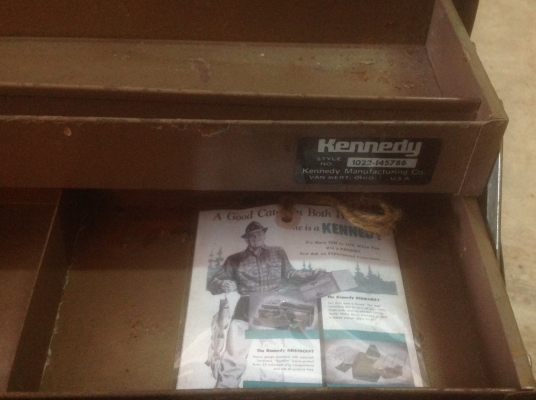 ขายกล่องเครื่องมือ Vintage Kennedy No.1022 ยุคปี 1950-1960 หนาๆ หนักๆ