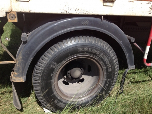 หางลูกพ่วงไม่ดั้ม2คานPANUS ยางสวยเต็ม...หางสวยพร้อมใช้