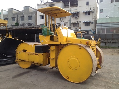 รถบด 3 ล้อเหล็ก Sakai R2 มีให้เลือกหลายคัน รถเก่านอก นำเข้าจากญี่ปุ่น สภาพเดิมๆ