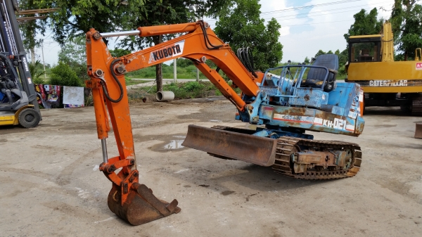 ขายด่วนรถเเม็คโครคูโบต้า KH-21แทคเหล็กเทียบเท่า PC25เคื่องคูโบต้า3สูบเก่าญี่ปุ่นแท้ไม่เคยใช้งานเมืองไทยเลยส่งให้ฟรีๆ ขายด่วนรถเเม็คโครคูโบต้า KH-21แทคเหล็กเทียบเท่า PC25เคื่องคูโบต้า3สูบเก่าญี่ปุ่นแท้ไม่เคยใช้งานเมืองไทยเลยส่งให้ฟรีๆ