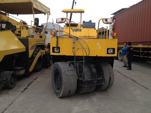 รถบด 7 ล้อยาง Sakai T2 และ T600C รถเก่านอกจากญี่ปุ่น ยังไม่ผ่านการใช้งาน