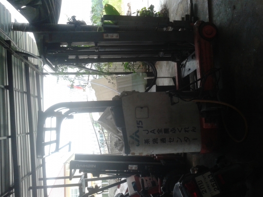 ขายรถยกไฟฟ้ายืนขับ