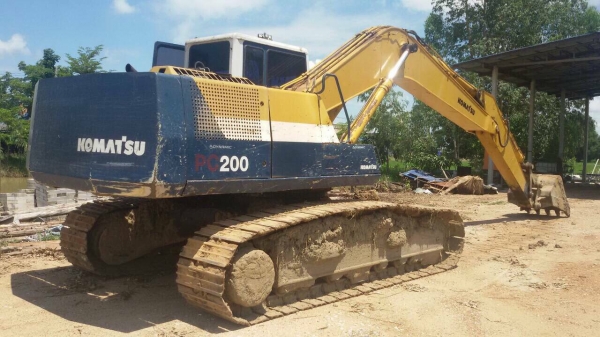 ขายแบคโฮ โคมัตสุ PC200-5 เก็บงานนิดหน่อย