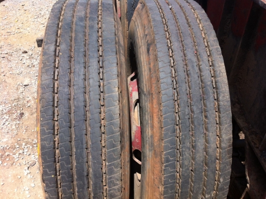 ขายยางบีสโตนR157 /4เส้น/เบอร์ 1100  เส้นละ 7000และยางใน