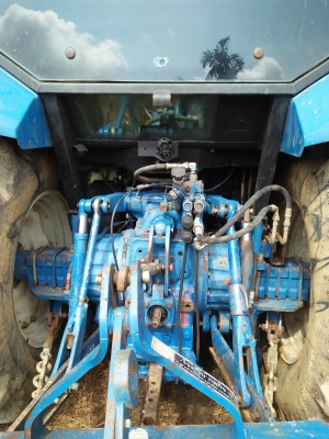 ขายรถไถนา Ford 7740