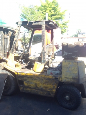 รถยกโฟร์คลิฟท์ ยี่ห้อTCM 3.5 ตัน